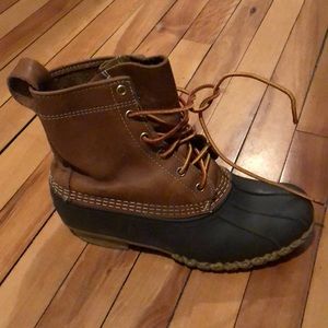 LL BEAN boots size 8.5 brown